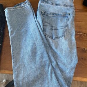 Mom jean American eagle